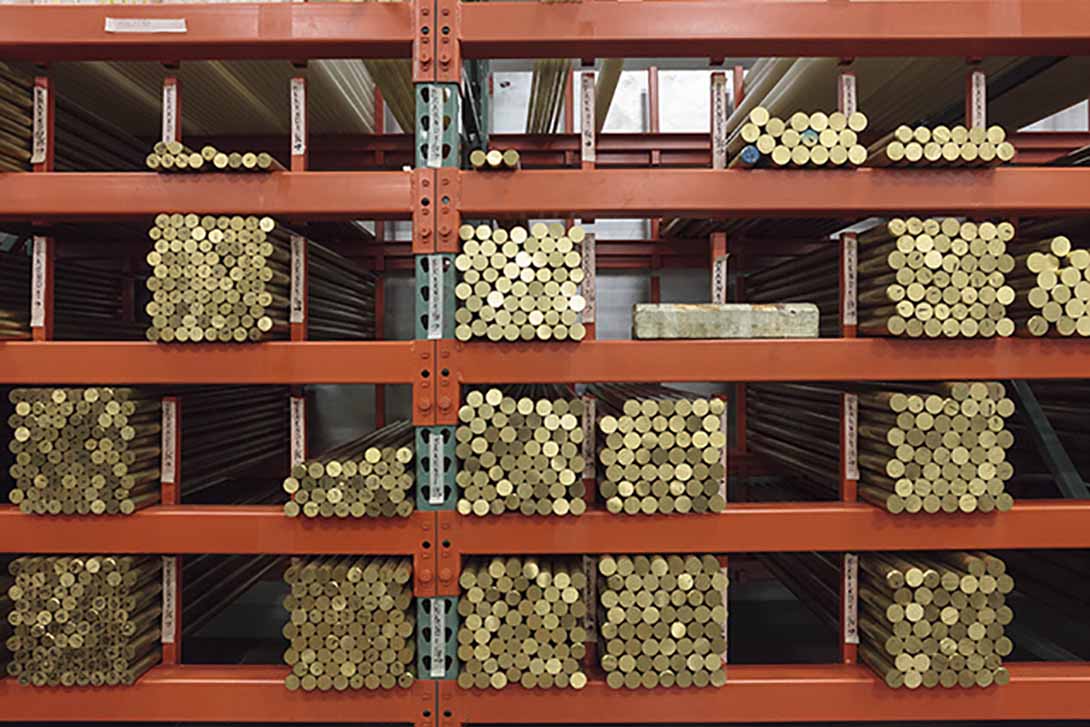 Shelving of manufacturing parts
                  