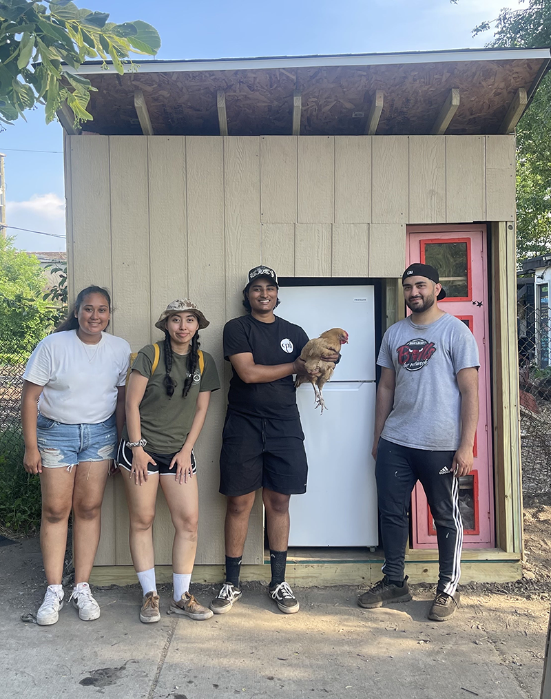 Students build solar refrigerator for Chicago nonprofit